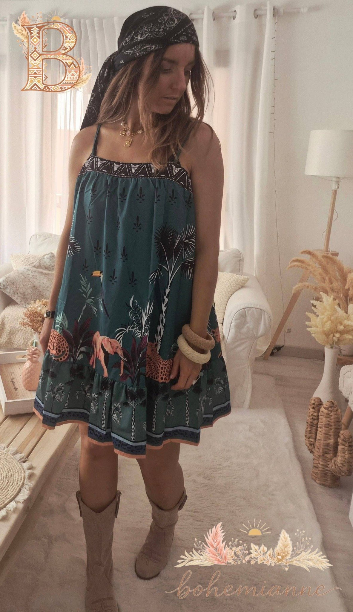 Robe bohème femme verte motifs floraux look tropical