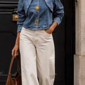 Veste en jean courte femme bleu délavé avec détails western dorés